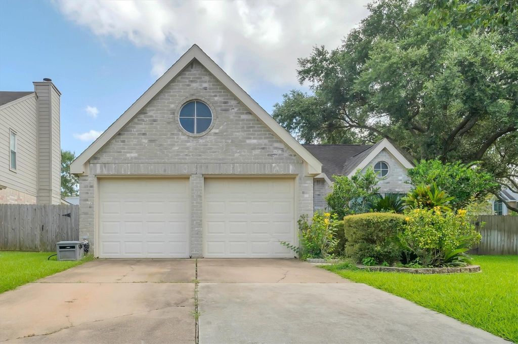 Sugar Land Home in Lakefield