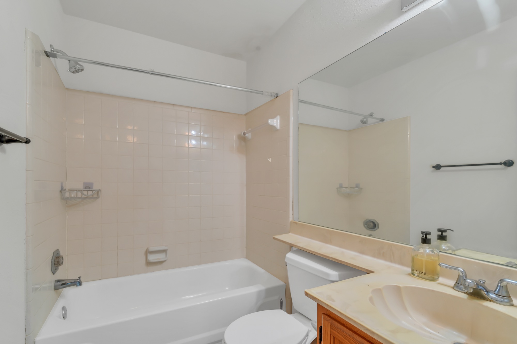 Sugar Land Home in Lakefield, Photo 23